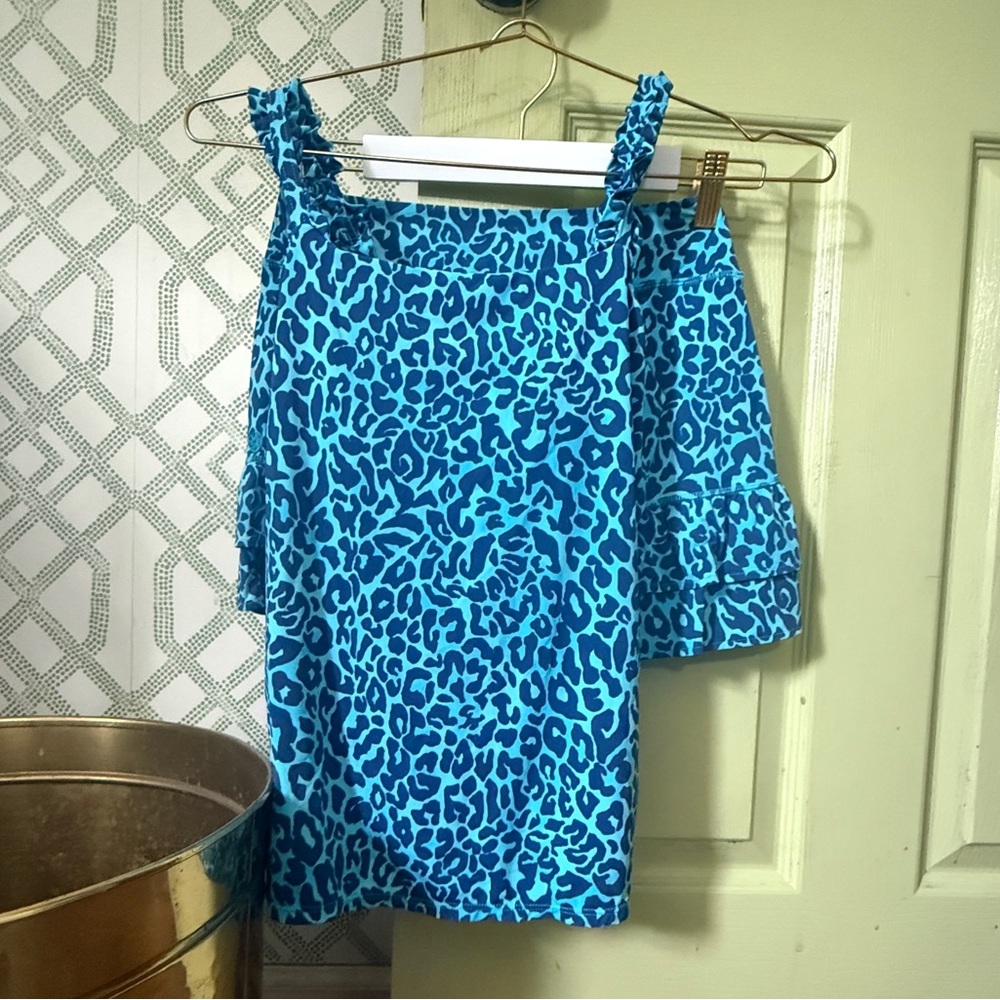 Lilly Pulitzer Luxletic Blue Patterned Top
